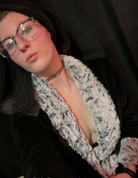goth teen onlyfans beautiful image