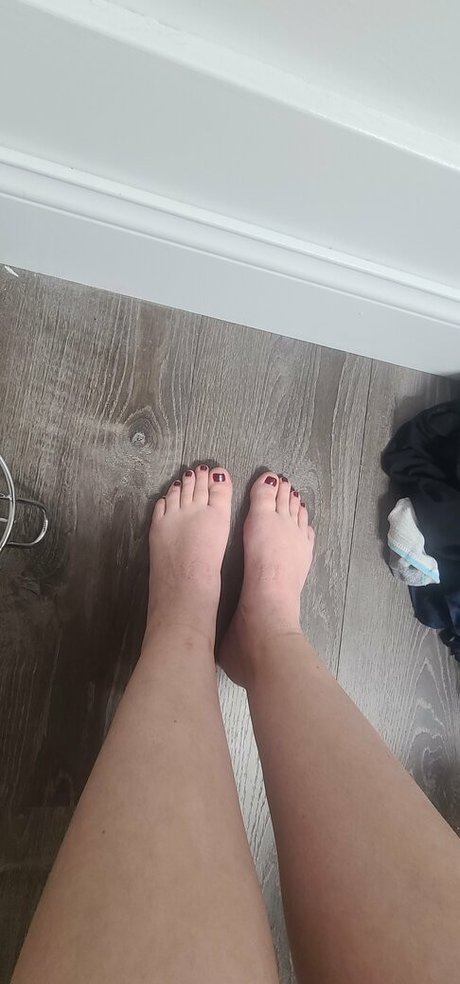 asian petite onlyfans top photos