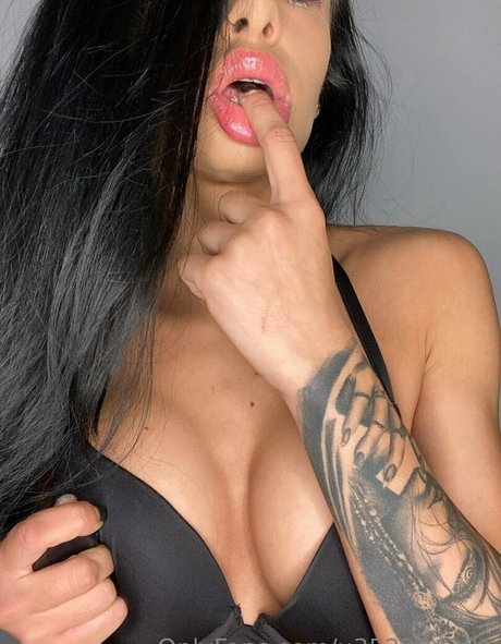 centerfold onlyfans hd image