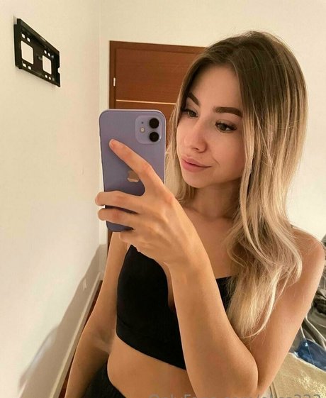 pov threesome onlyfans art nude gallery