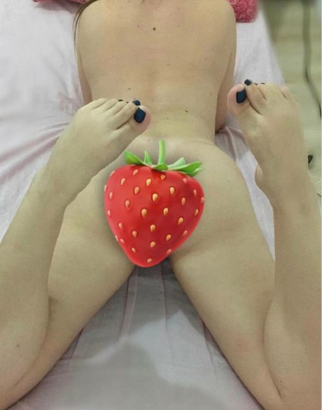 pesdabranquinha adult model images