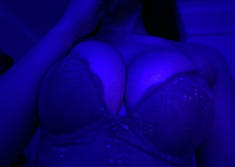 onlymamixo porn star img