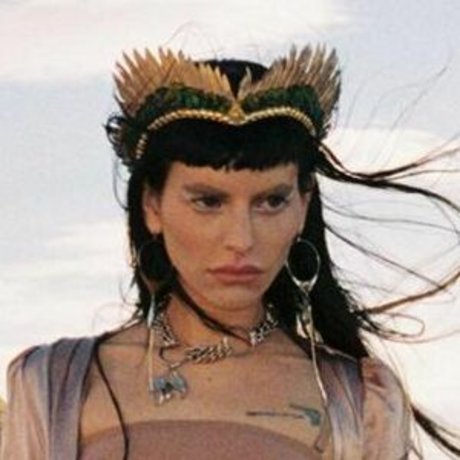 Lilith Czar top model picture