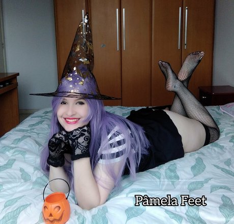 PamFeet nudes star image