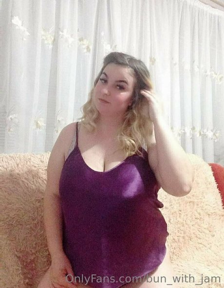 bun with jam pornographic star picture