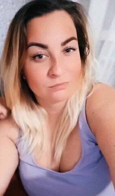 ebony midget onlyfans nice photo