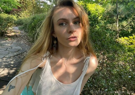 lola costa model best archive