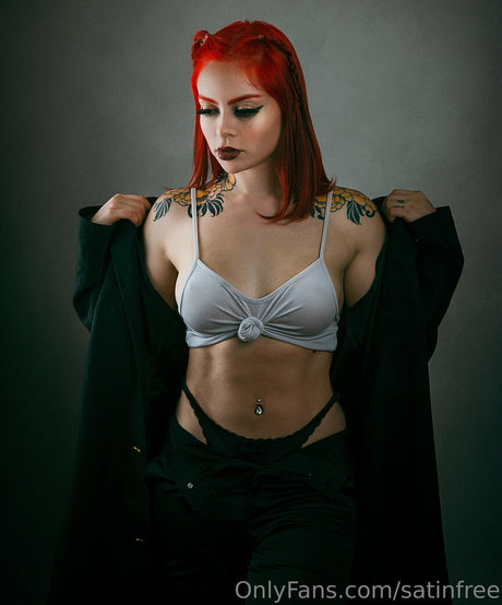 satinfree beautiful actress image