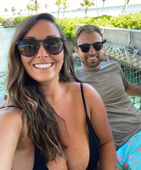 Kaitlyn Horesh star free picture