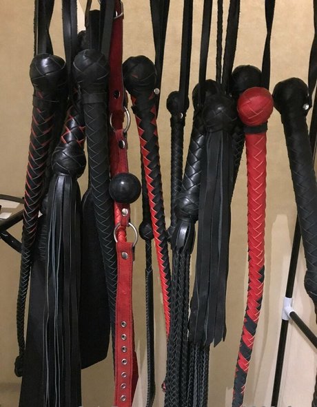 molly dominatrix high quality star galleries