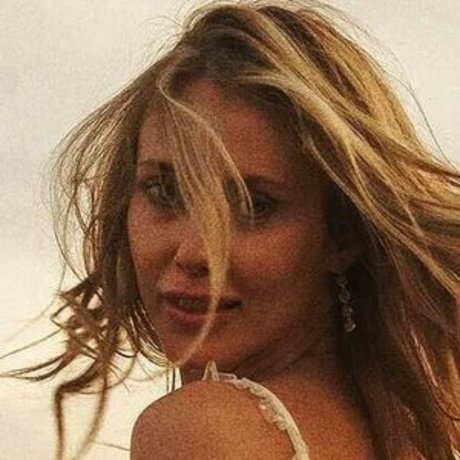 mature lingerie onlyfans free naked pic