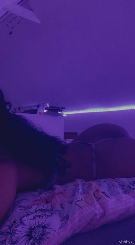 strip nude onlyfans art porn archive