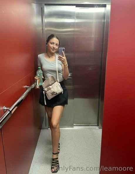 dripping wet pussy onlyfans pornographic gallery