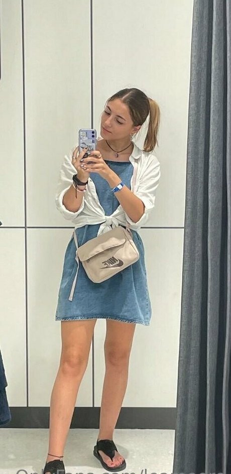 leamoore model pornographic pics