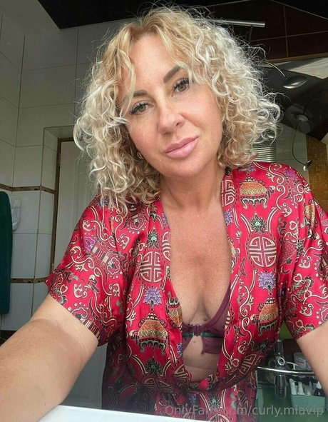 ebony shower onlyfans naked pic