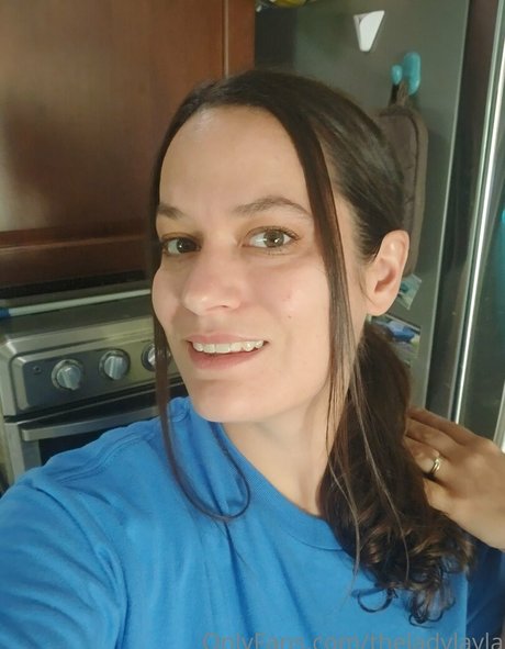 theladylayla nude model photo