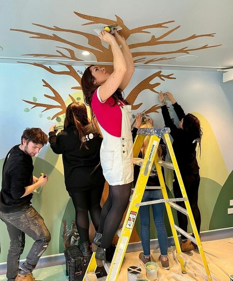 Georgina Burnett perfect actress photo