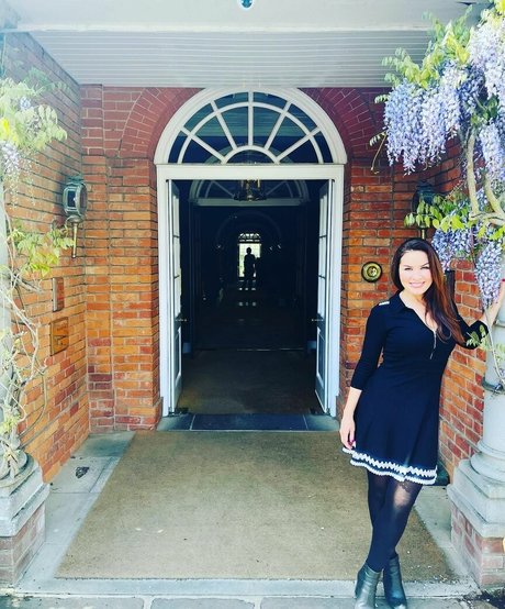 Georgina Burnett beautiful actress pictures