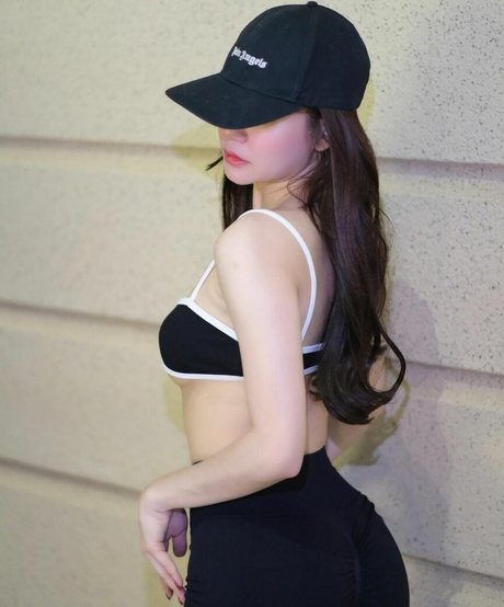 teen cum onlyfans hot sexy pic