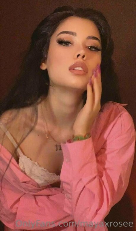 blonde famous onlyfans pretty photos