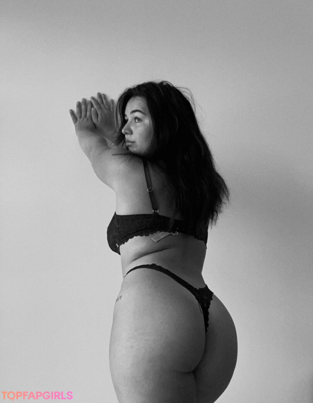 european onlyfans top image