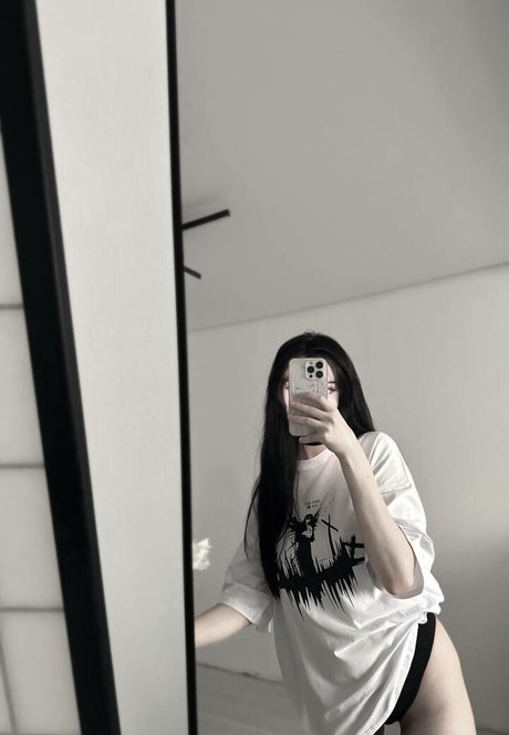 morphilina hd model picture