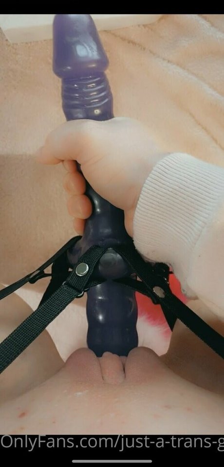 just a trans guy Profile Pic