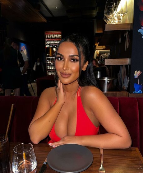 nahrinblack free model picture