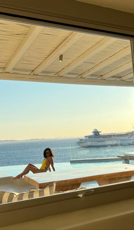 Chanel Terrero star free gallery