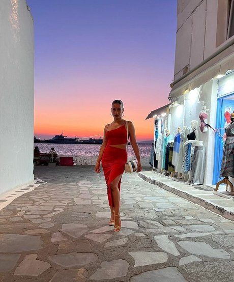 Chanel Terrero perfect model images