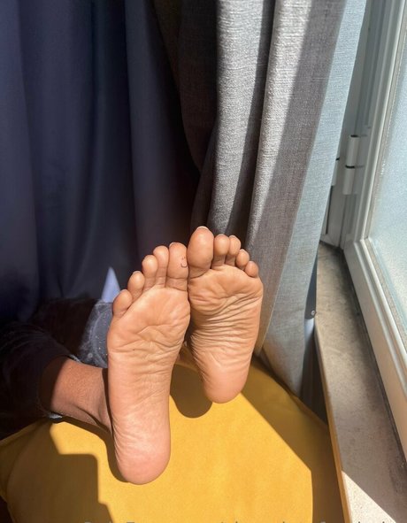 chocolatefeetbabe star perfect archive