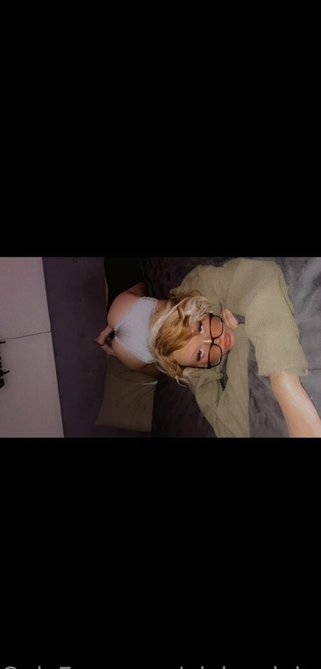 feet slave onlyfans nude photos