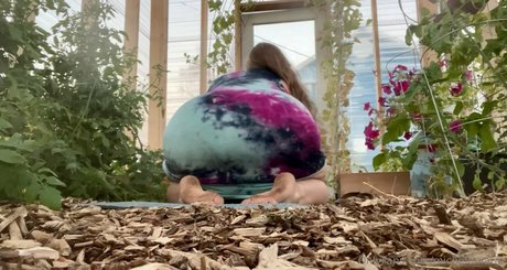 blonde milf onlyfans hot pictures