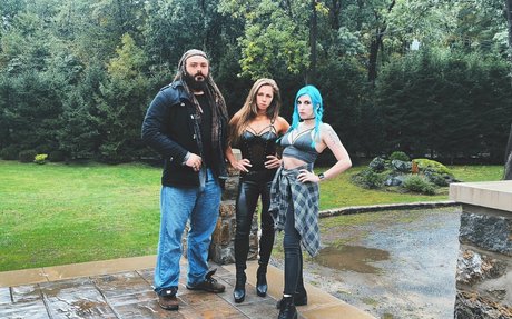 lionofthebay porn model archive