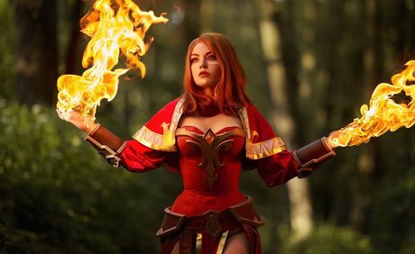 Mi2ray Cosplay star high quality photo