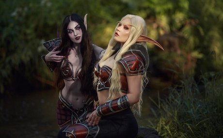 Mi2ray Cosplay model adult photos