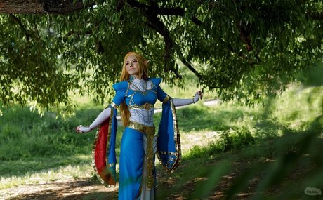 Mi2ray Cosplay erotic actress images