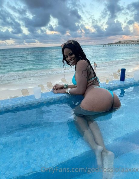 goddesslolaaxxx star sex gallery