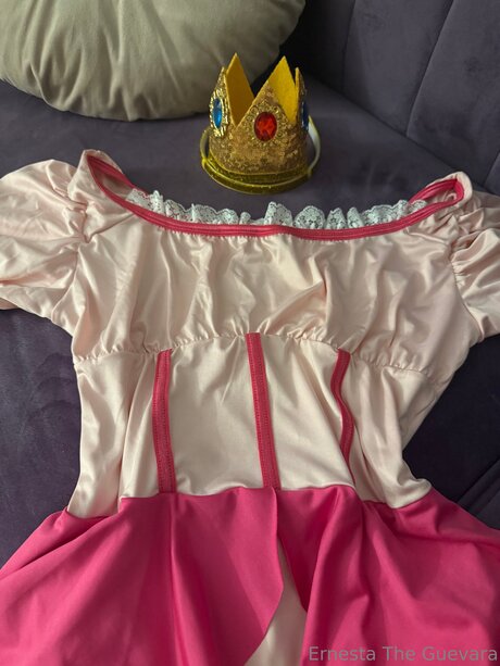 ernesta the guevara beautiful actress pics