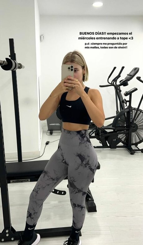 rebecastones top actress pic