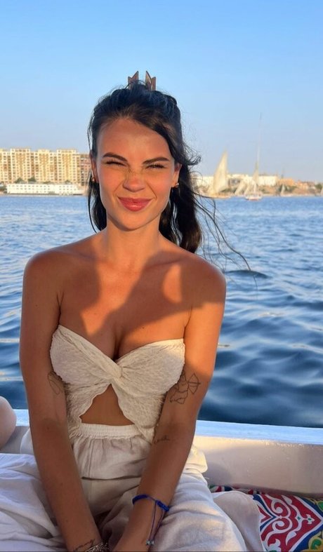 miiriiamherrero high quality model photo