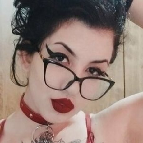 Atombombgirl star nudes pics