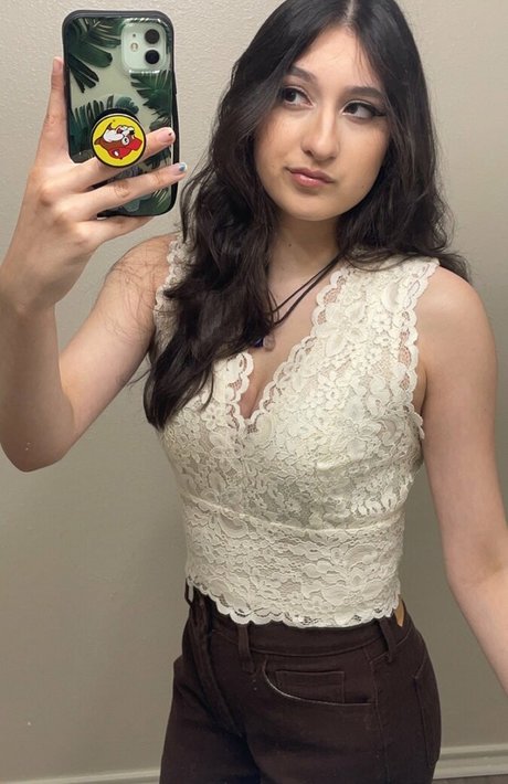 FloriGoAway pornstar nudes galleries