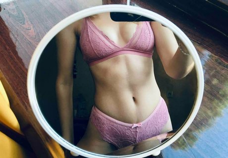 yummysofie model best pic