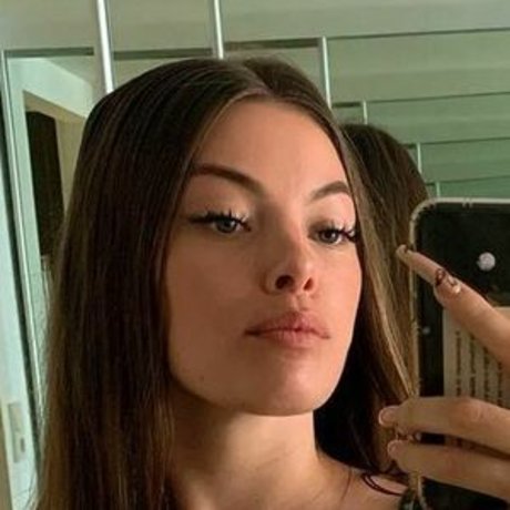 Daisy97096 perfect actress galleries