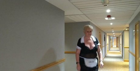 ukjoolz model xxx photos