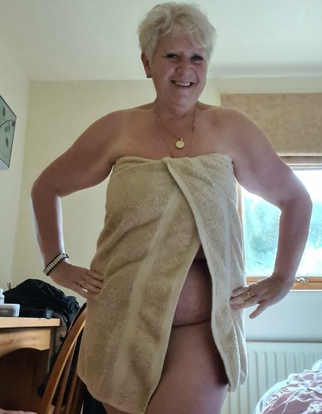 ukjoolz pornstar erotic archive