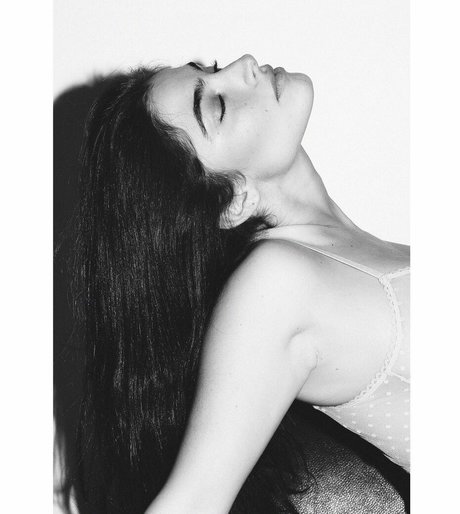 Lee Rokach beautiful star gallery