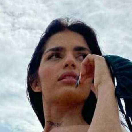 Laura Roldan model exclusive galleries