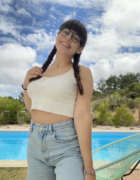 Filipa Santos adult model pictures